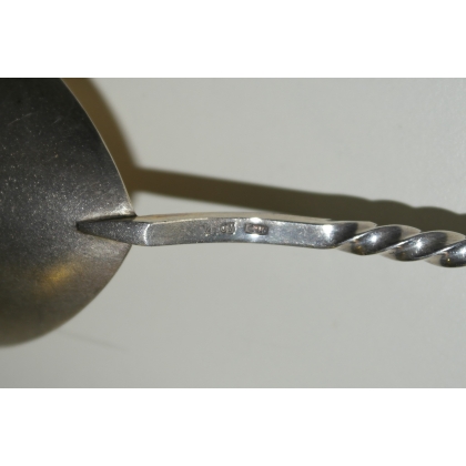  Cuillère en argent 916 et parties doré sur  Moinat SA  - Antiquités décoration