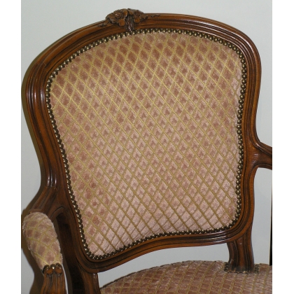 Louis XV Cabriolet-style armchair, by Moinat SA – Antiques and home décor