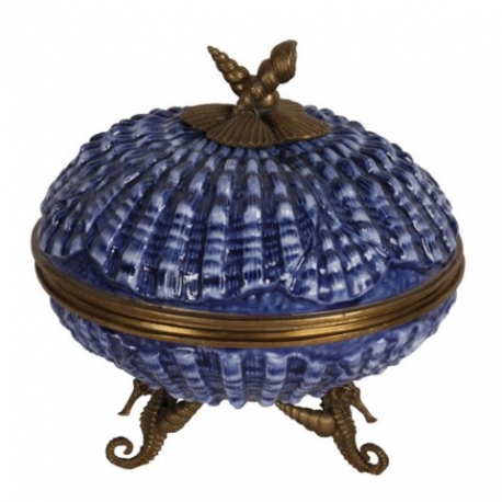 Blue porcelain box with mounts by Moinat SA – Antiques and decorative items