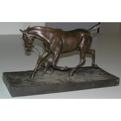 Sculpture \"Cheval retenu par un bouledogue\"