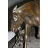 Sculpture \"Cheval retenu par un bouledogue\"