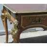  Bureau style Louis XV-Régence, en bois de rose sur  Moinat SA  - Antiquités décoration