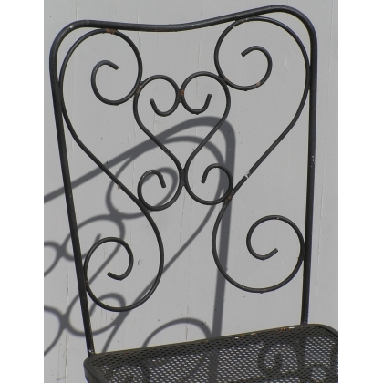 Chaise d\'extérieur, en fer forgé.