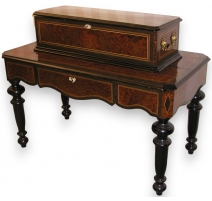 Music box, burr with a drawer and 4 cylinders.