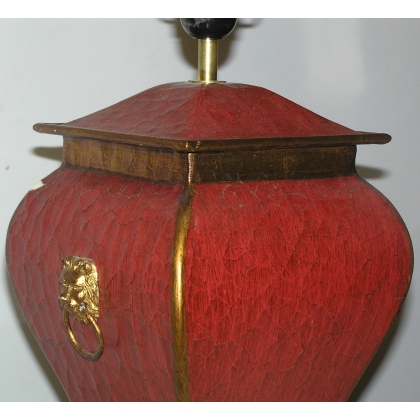  Lampe, en tôle peinte rouge. Sans sur  Moinat SA  - Antiquités décoration