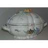 Oval soup tureen with lid, made of earthenware, by Moinat SA – Antiques and home décor