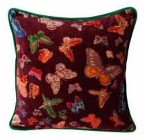 Cushion "Butterfly" a velvet violet background