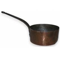 Casserole, en cuivre. Suisse. 19ème siècle.