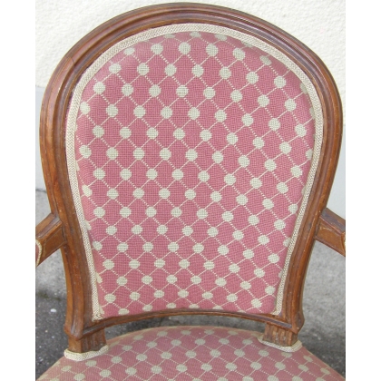 Pair of Louis XVI horseshoe armchairs. From  Moinat SA  - Antiques and home décor