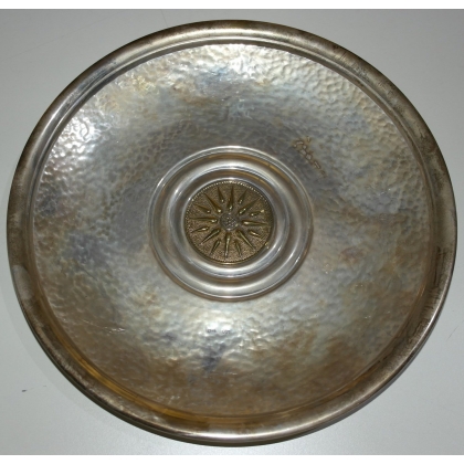  Coupe ronde à l'emblème de la Macédoine. sur  Moinat SA  - Antiquités décoration