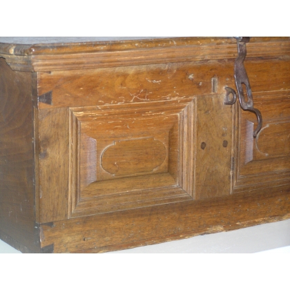  Coffre rectangulaire. sur  Moinat SA  - Antiquités décoration
