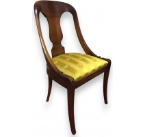Chaise Gondole style Empire, en noyer.