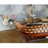  Maquette de bateau "HMS VICTORY" sur  Moinat SA  - Antiquités décoration