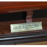  Maquette de bateau "HMS VICTORY" sur  Moinat SA  - Antiquités décoration