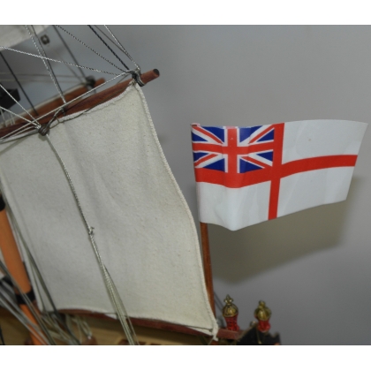  Maquette de bateau "HMS VICTORY" sur  Moinat SA  - Antiquités décoration