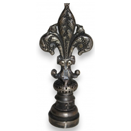 Sceau \"Fleur de lys, HA\".