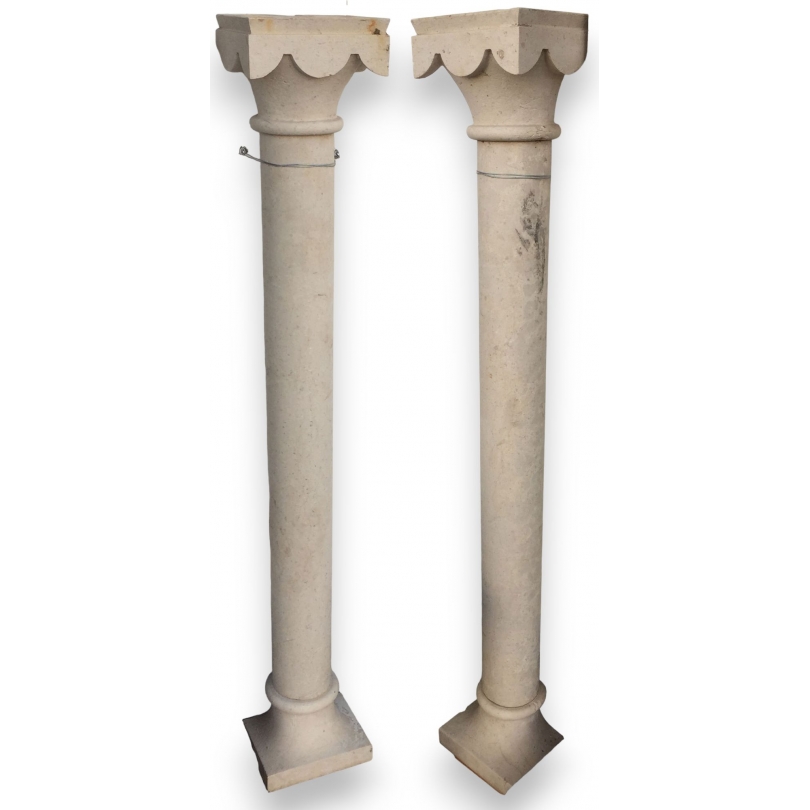  Paire de colonnes en pierre taillée sur  Moinat SA  - Antiquités décoration
