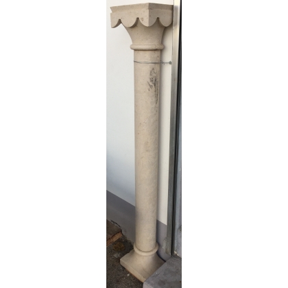  Paire de colonnes en pierre taillée sur  Moinat SA  - Antiquités décoration