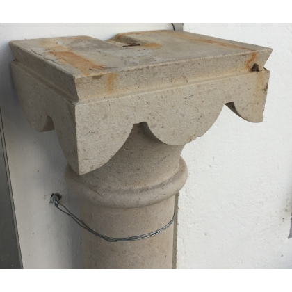  Paire de colonnes en pierre taillée sur  Moinat SA  - Antiquités décoration