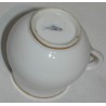 Pot à entremets blanc et or, porcelaine de Nyon.
