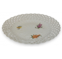 Assiette ajourée, en porcelaine de Meissen.