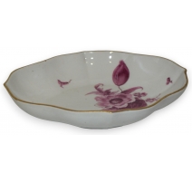 Ravier ovale, porcelaine Meissen. Décor de fleurs.