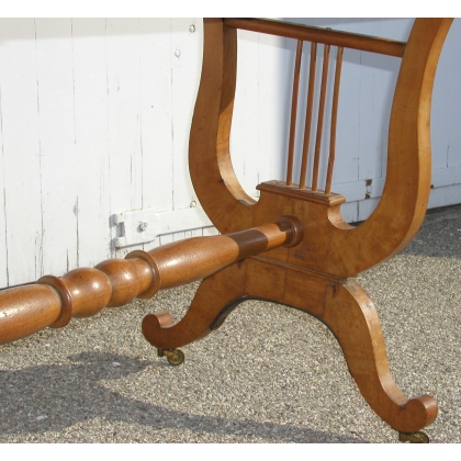  Table Louis-Philippe à abattants, 2 tiroirs. sur  Moinat SA  - Antiquités décoration