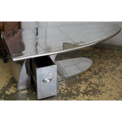  Table basse alu "Aile d'avion" avec 1 sur  Moinat SA  - Antiquités décoration