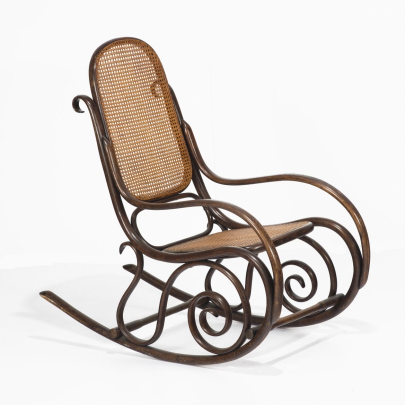 Mecedora de THONET de madera termoformada