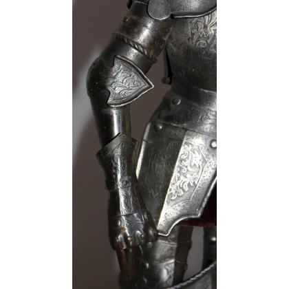 Neo-Gothic scale model of a suit of medieval armour at  Moinat SA  - Antiques and home décor