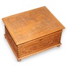 Carved wooden box "HENRIETTE" from Moinat SA – Antiques and home décor