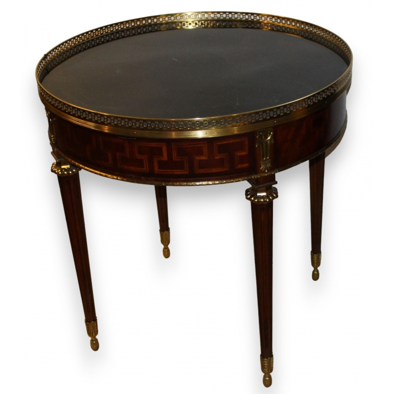 Table bouillotte style Louis XVI, dessus marbre