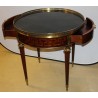  Table bouillotte style Louis XVI, dessus marbre sur  Moinat SA  - Antiquités décoration