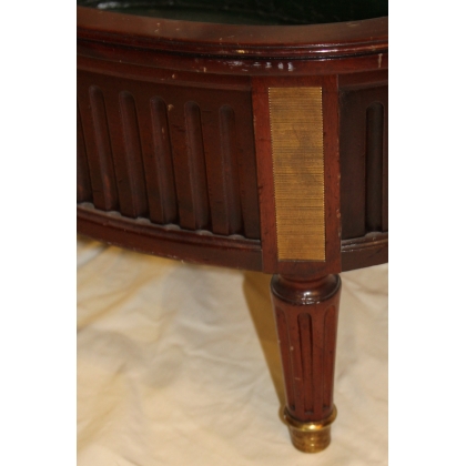 Oval Louis XVI-style mahogany planter by MAILFER at Moinat SA – Antiques and home décor