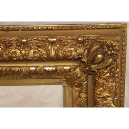 Cadre Napoléon III en bois doré sur Moinat SA  - Antiquités décoration 