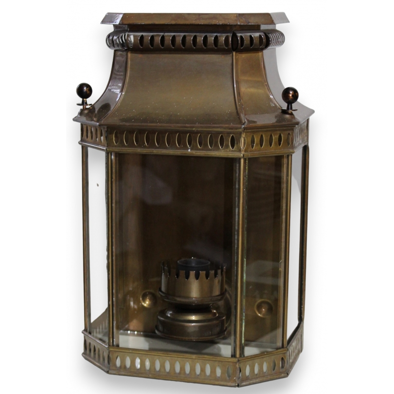 Pagode-style brass wall light from Moinat SA – Antiques and home décor