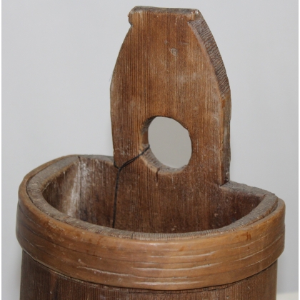 Seille en Bois on  Moinat SA  - Antiques and home décor
