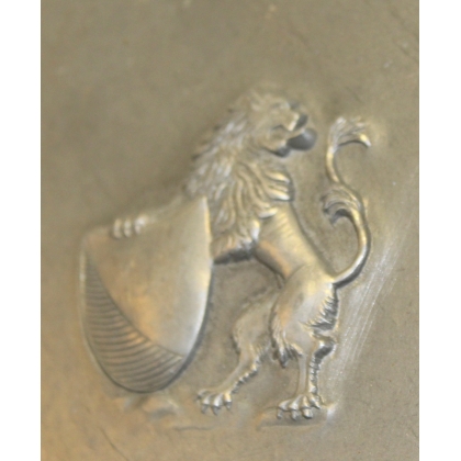  Applique avec assiette en étain "Lion et écusson" sur  Moinat SA  - Antiquités décoration