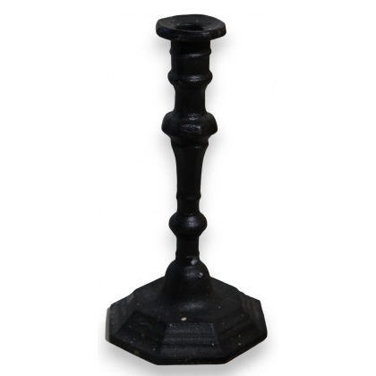 Black cast-iron candle holder, by the Moudon foundry, produced by Moinat SA – Antiques and home décor