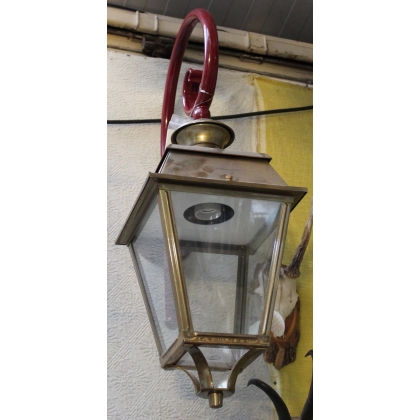 Square brass lantern, cross-shaped bracket, from Moinat SA – Antiques and home décor