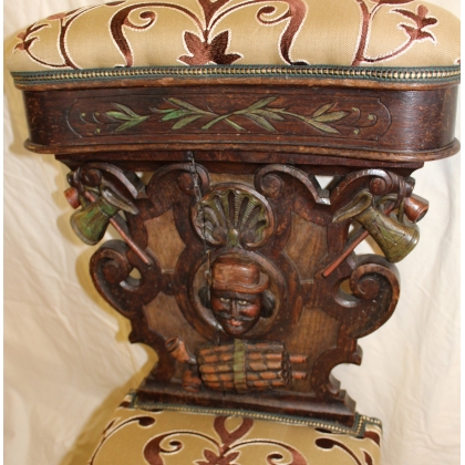 Smoker’s chair with a lid on the backrest at Moinat SA – Antiques and home décor