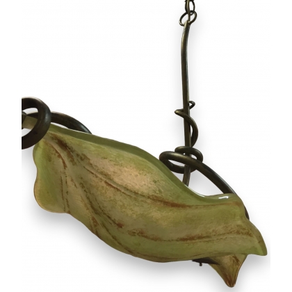 Suspension \"Feuille\" en verre et fer doré