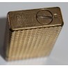 Gold-plated lighter with guilloché decoration by DUPONT at Moinat SA – Antiques and home décor