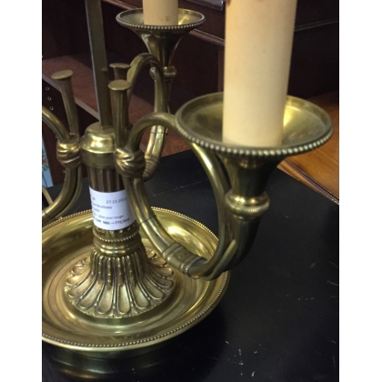  Lampe Bouillotte style Louis XVI abat-jour rouge sur  Moinat SA  - Antiquités décoration