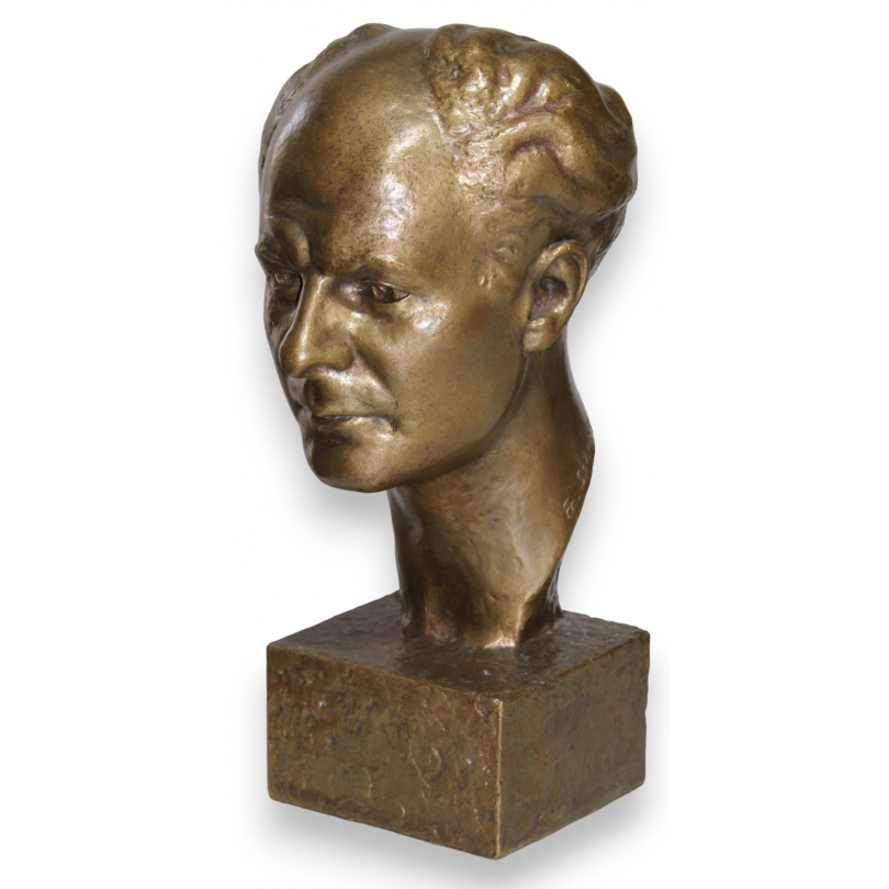 Buste d\'un homme en bronze signé Fr. SCHMIED