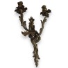 Louis XV-style bronze wall light from  Moinat SA  - Antiques and home décor