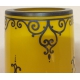 Vase de bohème, cristal taillé jaune avec overlay