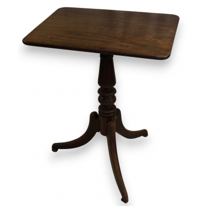  Petite table en acajou à plateau se rabattant sur  Moinat SA  - Antiquités décoration