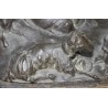 Groupe en bronze \"Enfants écoutant la mandoline\"