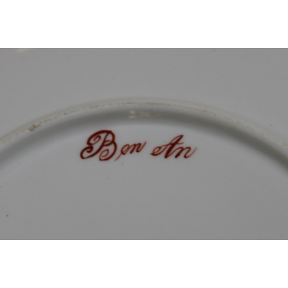 Assiette en porcelaine \"Ben An\"